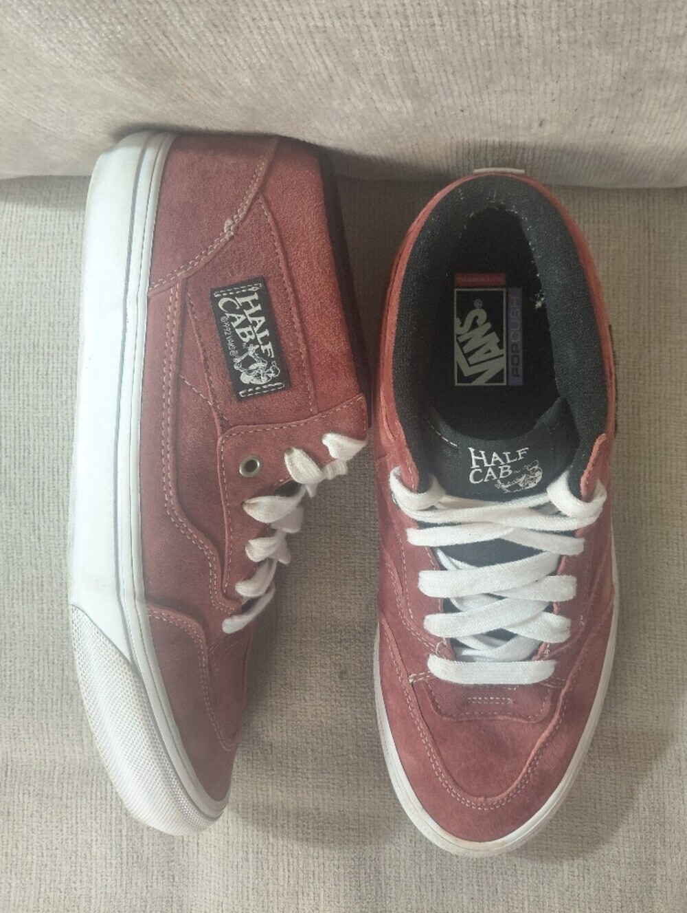 Vans Half Cab Men’s Burgundy Suede Skate Sneakers Size 12